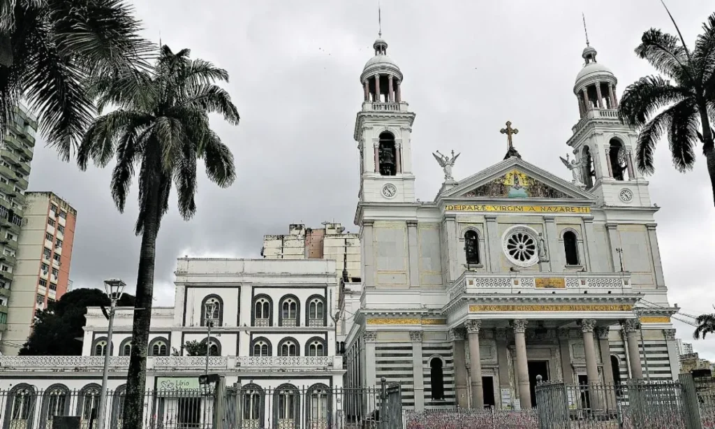 Santuarios-catolicos-Brasil